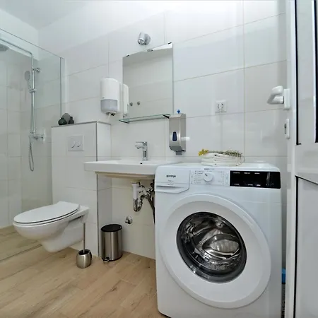 Appartamento Teco Mit Pool