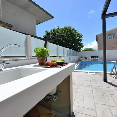Appartamento Teco Mit Pool