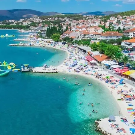 Apartamento Teco Mit Pool Trogir