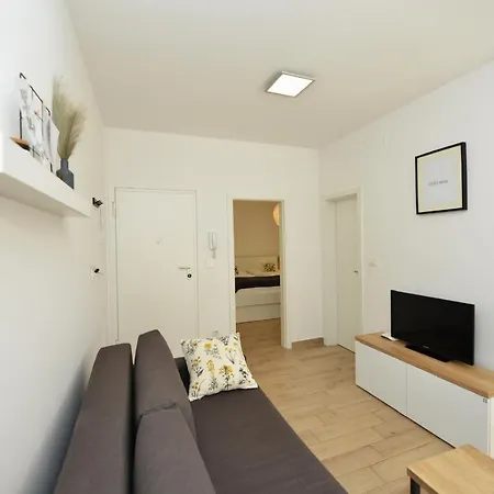 Apartment Teco Mit Pool *