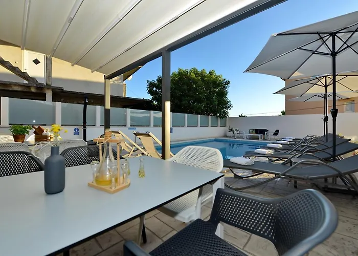 Teco Mit Pool Apartamento