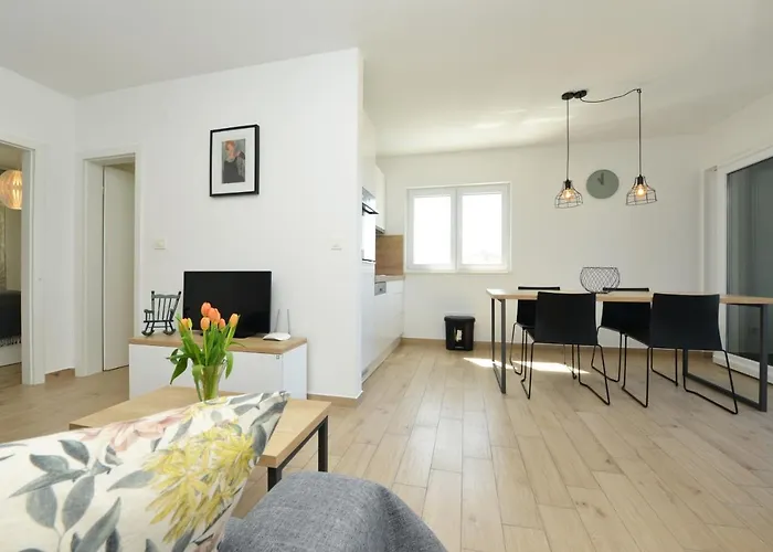 Apartamento Teco Mit Pool