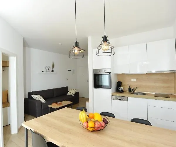 Teco Mit Pool Apartment *