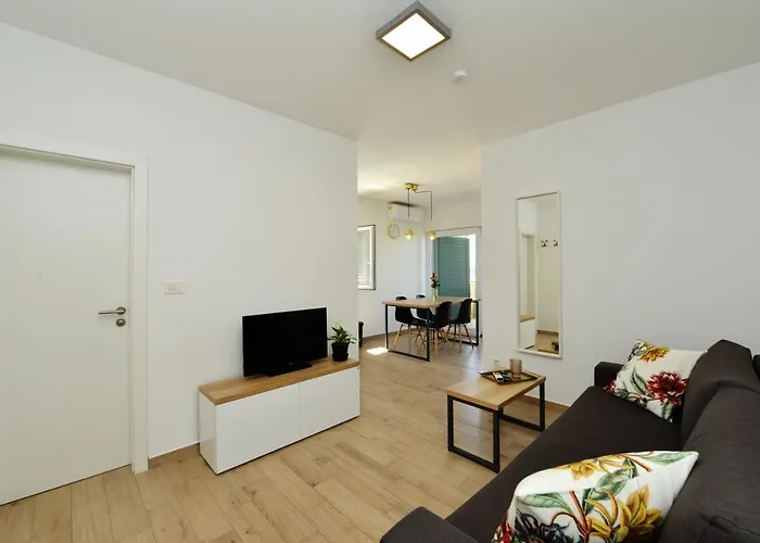Teco Mit Pool Apartment *