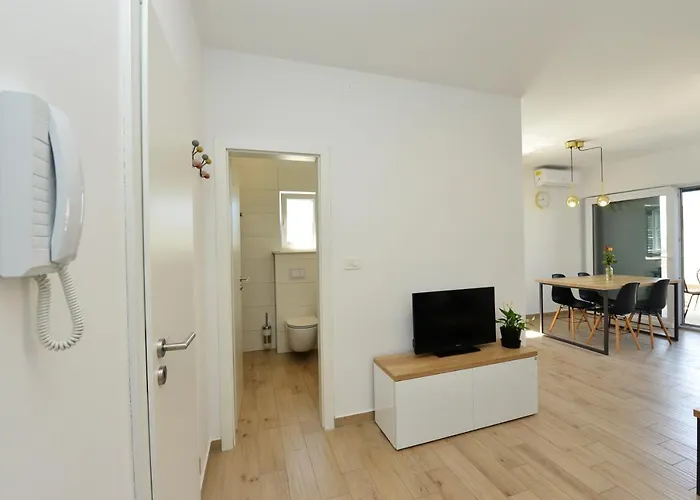 Teco Mit Pool Apartment *